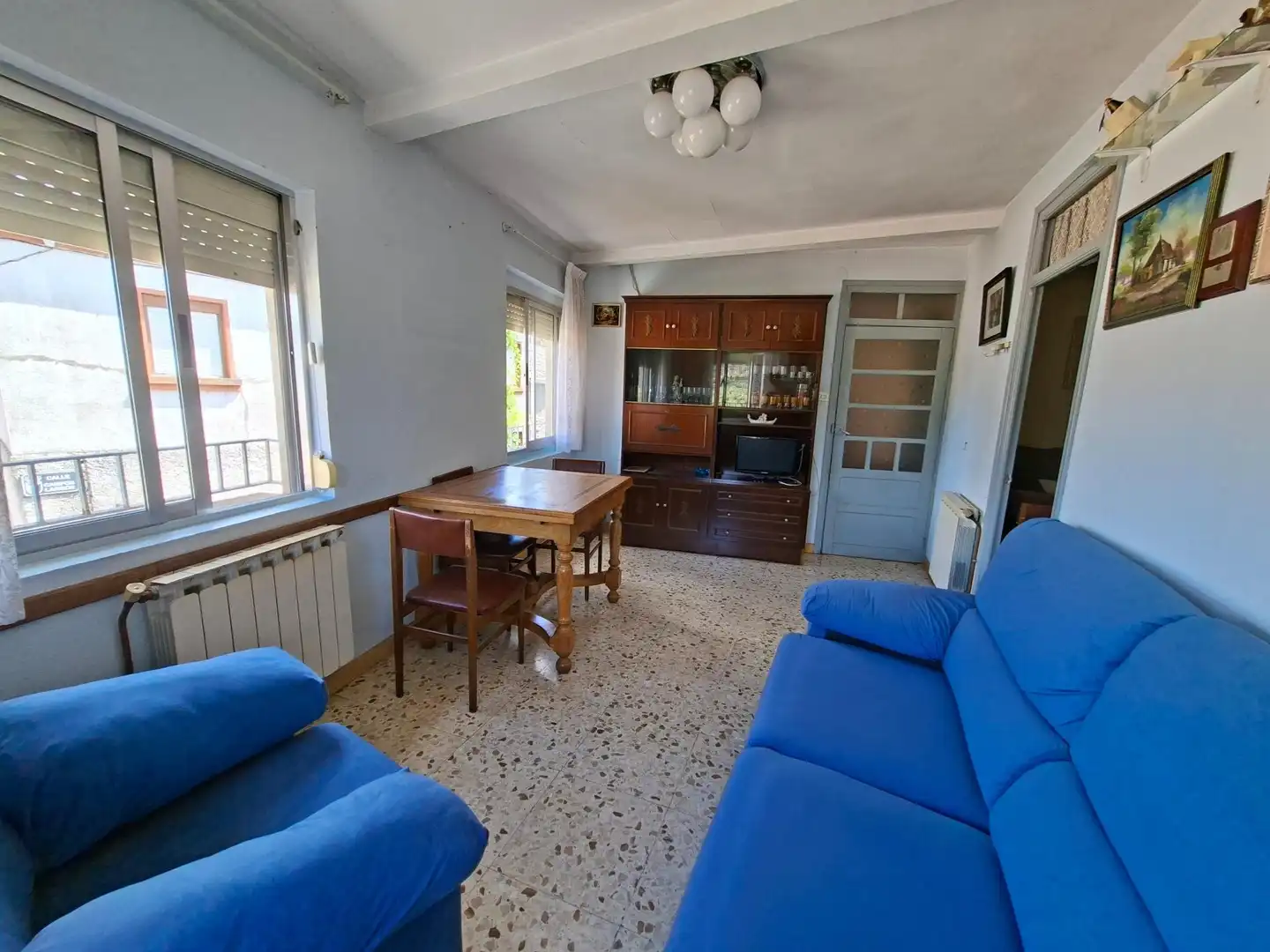 Sala de estar de Casa adosada en venta en Carucedo con Calefacción