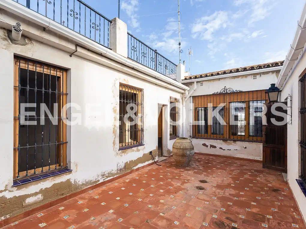 Exterior view of Houses for sale in Godella  with Heating, Private garden and Terrace