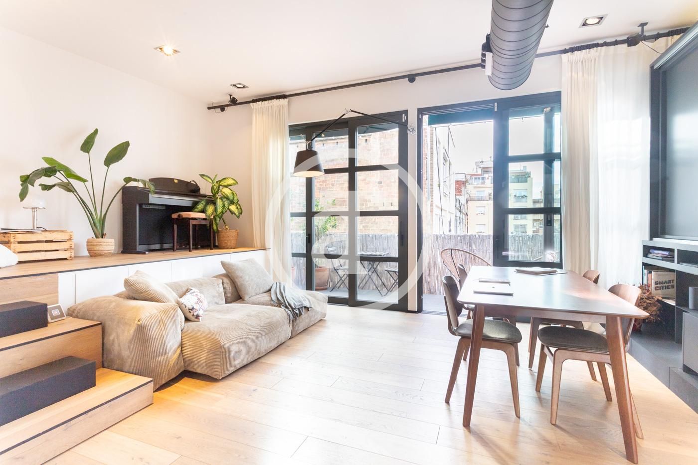 Exterior view of Flat to rent in  Barcelona Capital  with Air Conditioner, Heating and Furnished