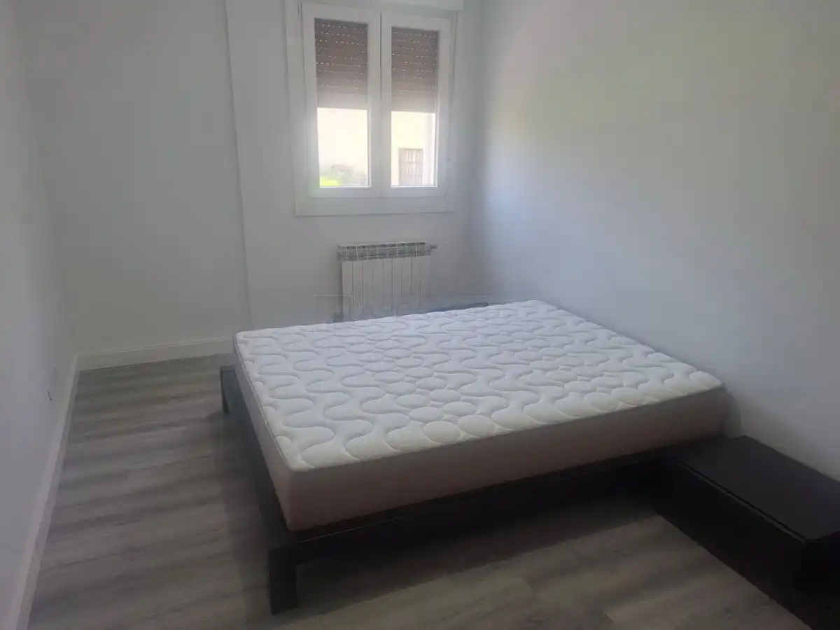 Habitación de Piso en venta en Vitoria - Gasteiz con Calefacción, Parquet y Terraza