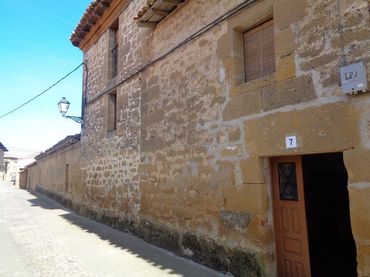House for sale in Calle de la Fuente 7