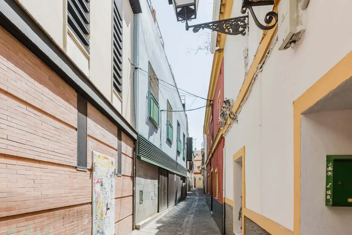 Adossat amb piscina en venda a Callejón Sánchez de Castro, imagen 40