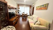 Living room of Flat for sale in L'Hospitalet de Llobregat  with Balcony