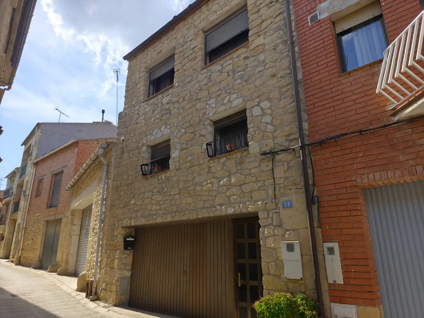 Exterior view of Houses for sale in L'Espluga Calba  with Air Conditioner, Heating and Terrace