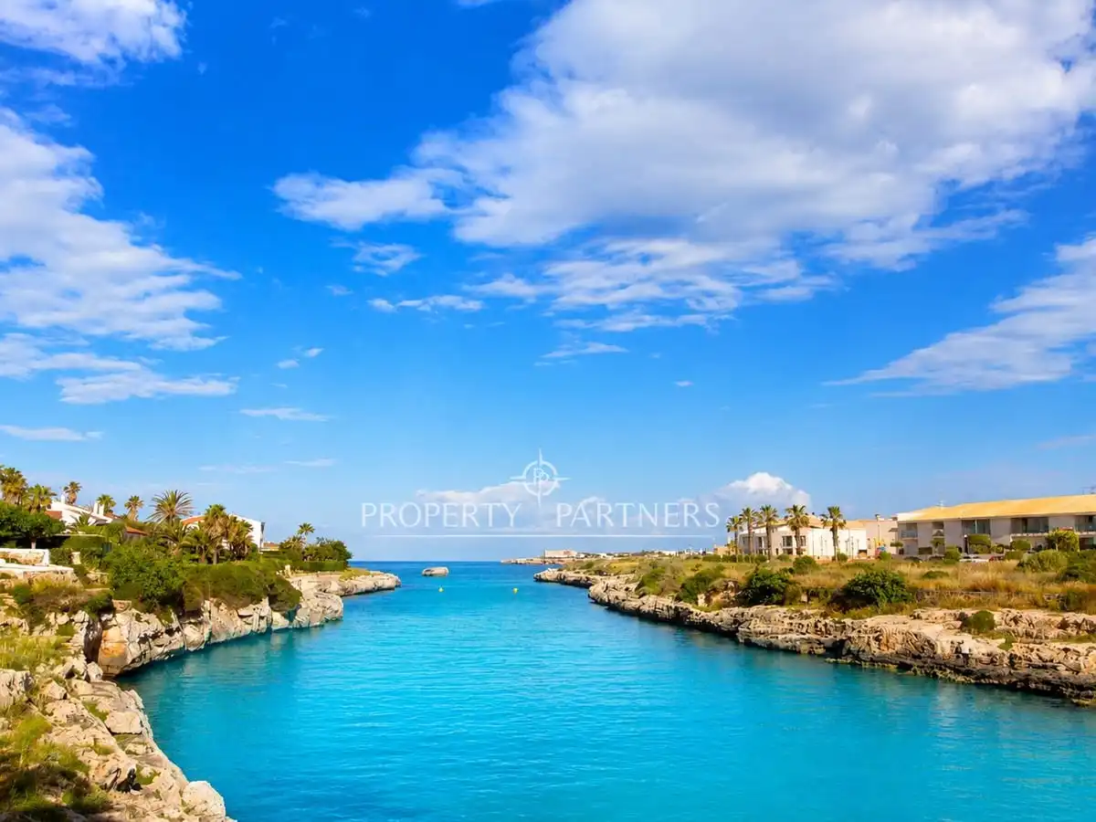 Apartment with pool for sale in Passeig Marítim, imagen 2