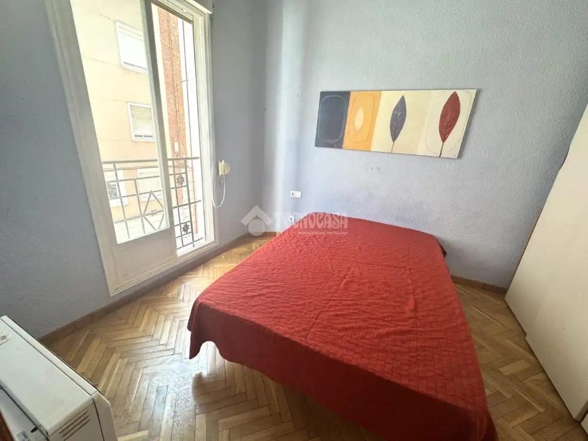 Habitación de Piso en venta en Madrid
