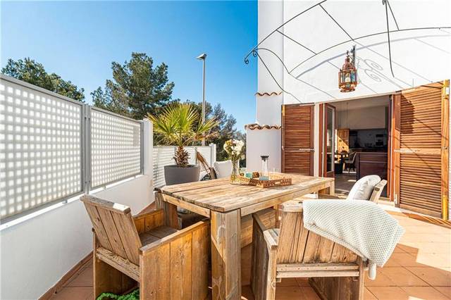 Casa adosada en Venta en Sant Agustí