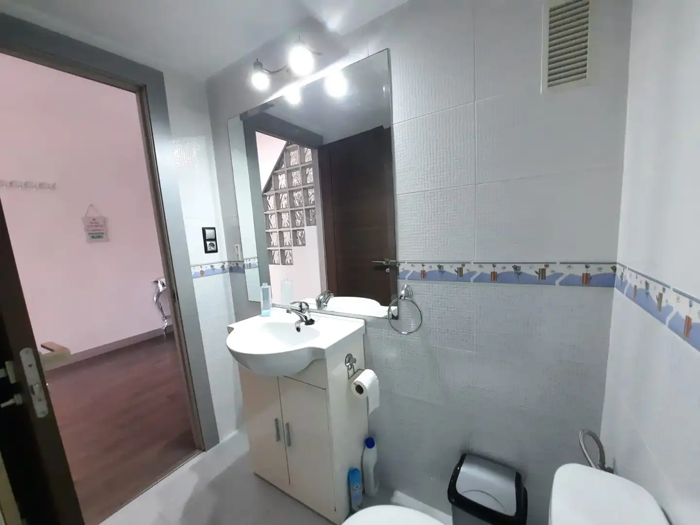 Bathroom of Attic for sale in Torremolinos  with Air Conditioner, Terrace and Furnished