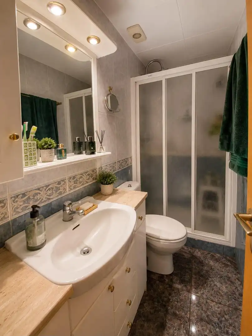 Bathroom of Flat for sale in Premià de Mar  with Balcony