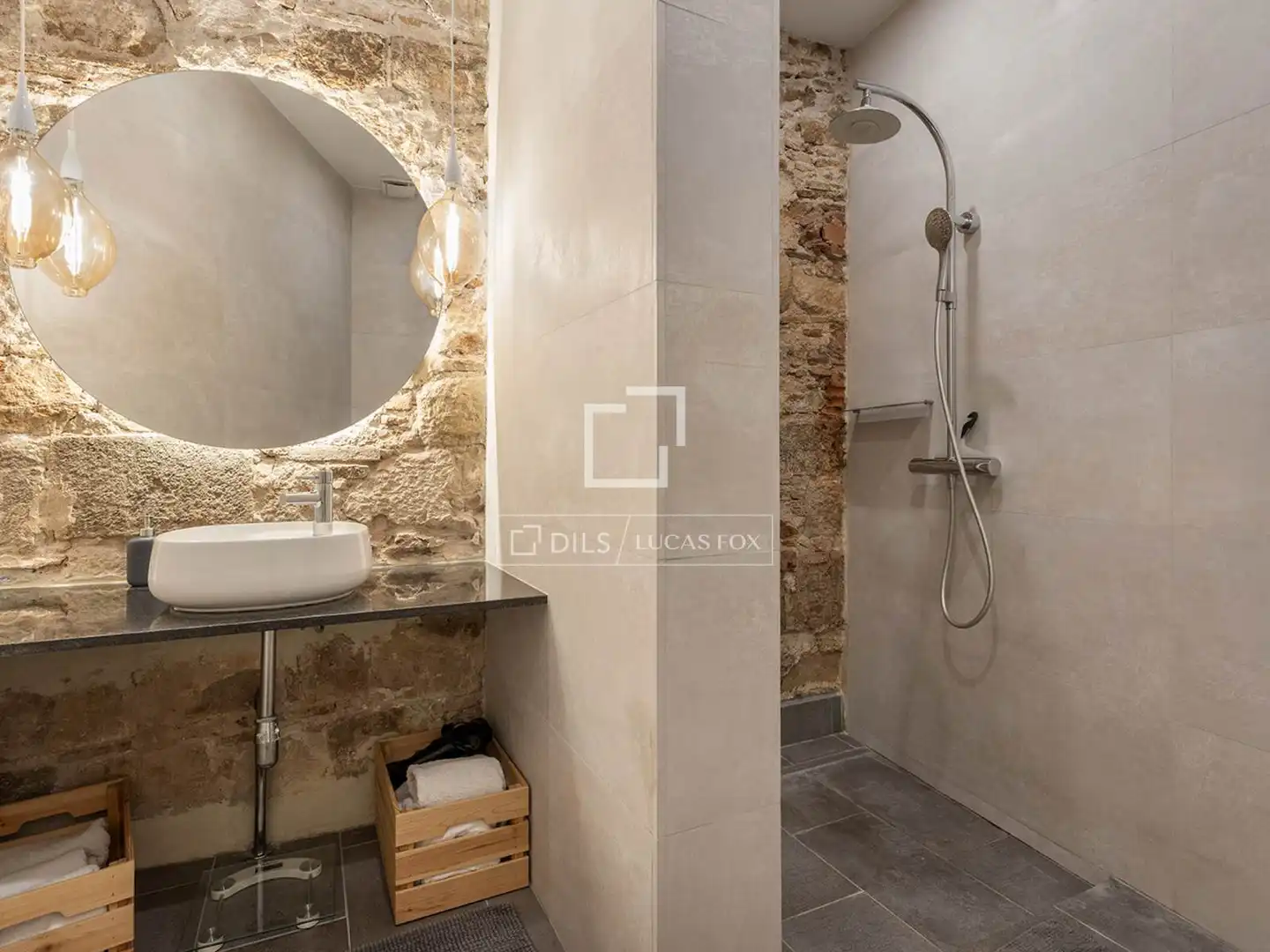 Baño de Piso en venta en Barcelona con Aire acondicionado, Calefacción y Terraza