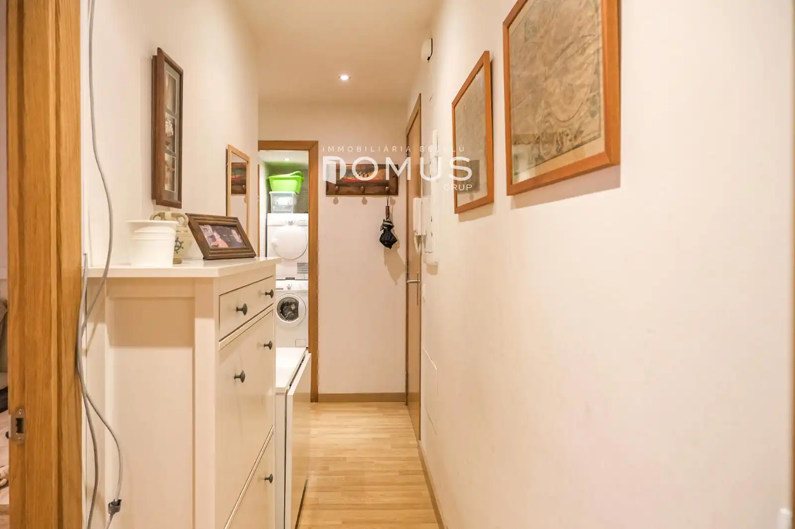 Flat for sale in Besalú  with Air Conditioner and Heating