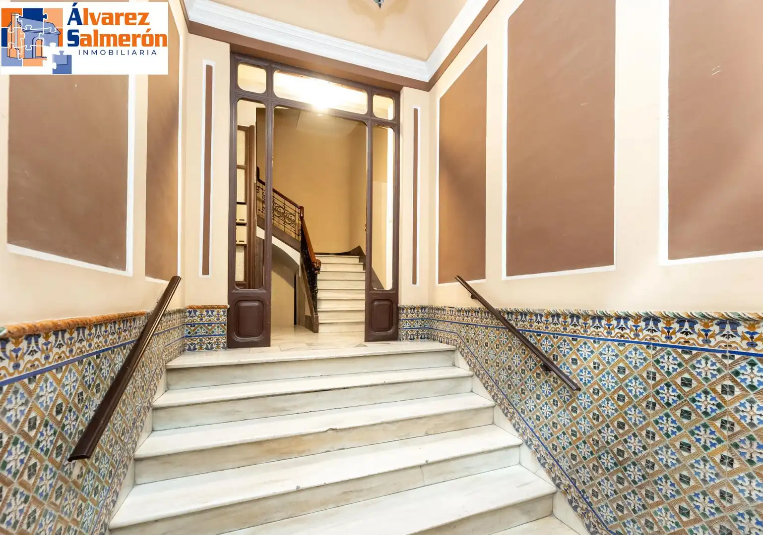 Apartament amb ascensor en venda a Calle  Gran Vía de Colón, imagen 7