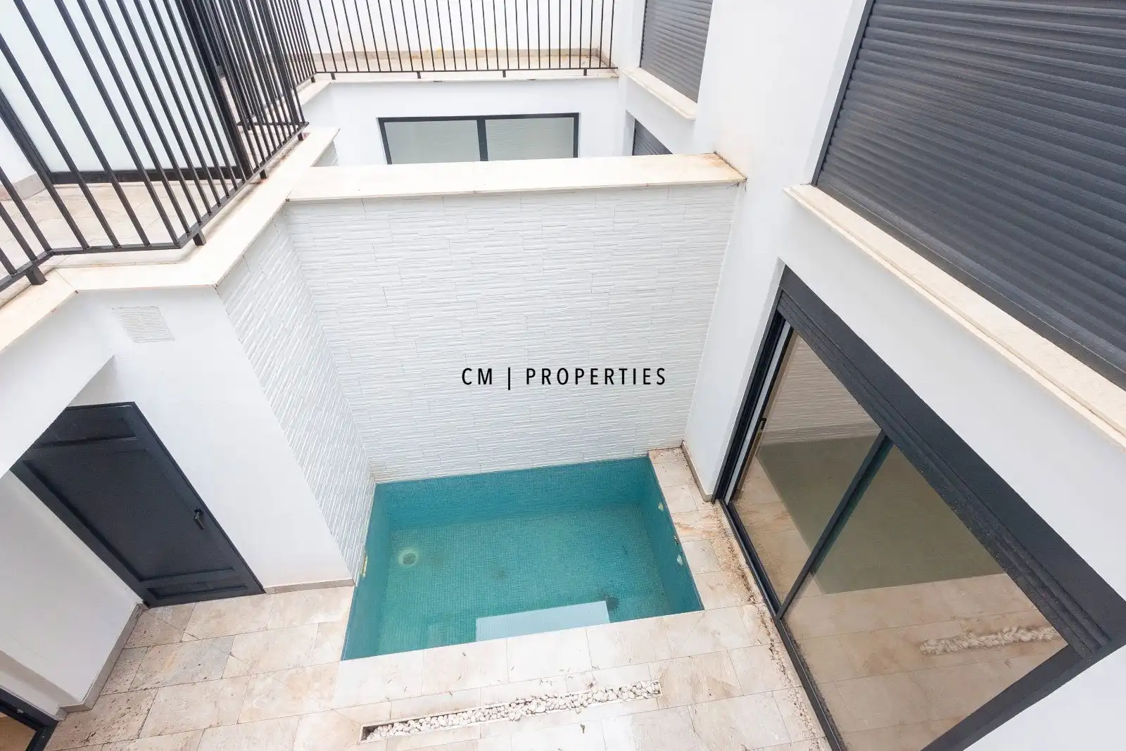 Exterior view of Flat for sale in Valencia  with Air Conditioner, Heating and Swimming Pool