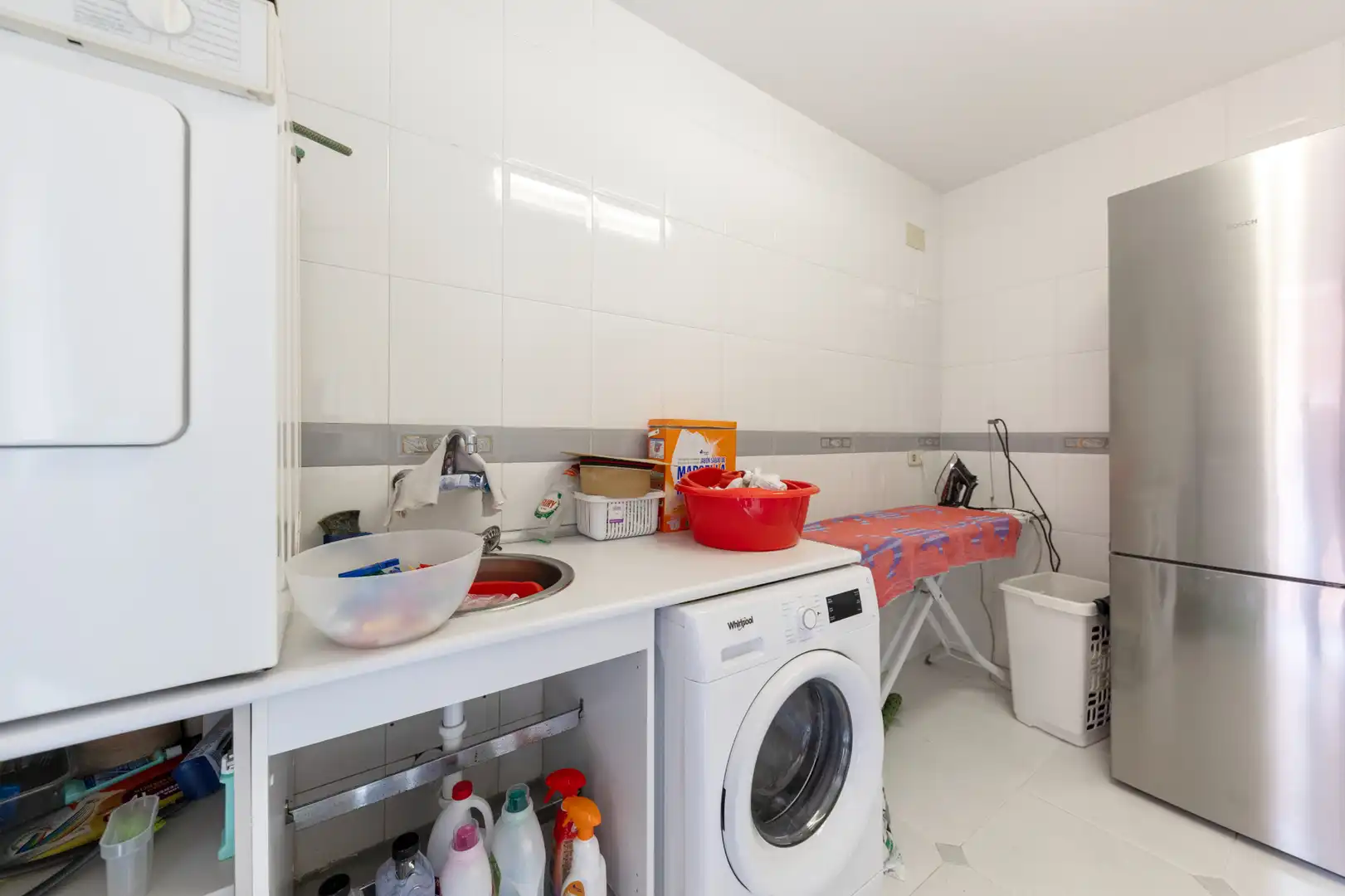 Cocina de Casa o chalet en venta en Málaga con Aire acondicionado, Calefacción y Jardín privado