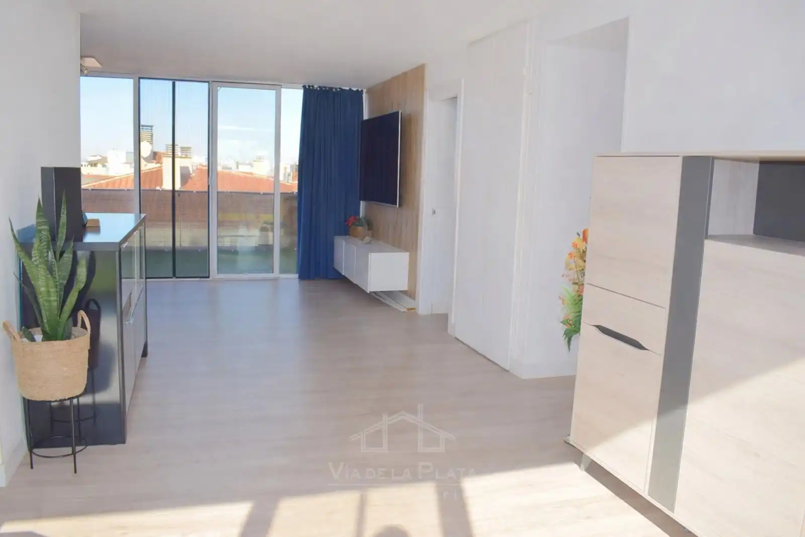 Sala de estar de Ático en venta en Santa Marta de Tormes con Calefacción, Terraza y Piscina