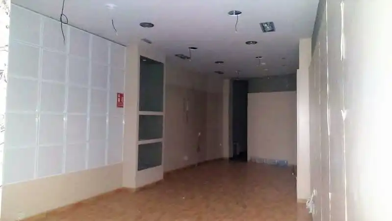 Local comercial en venda a Calle Ollerías 57, imagen 4
