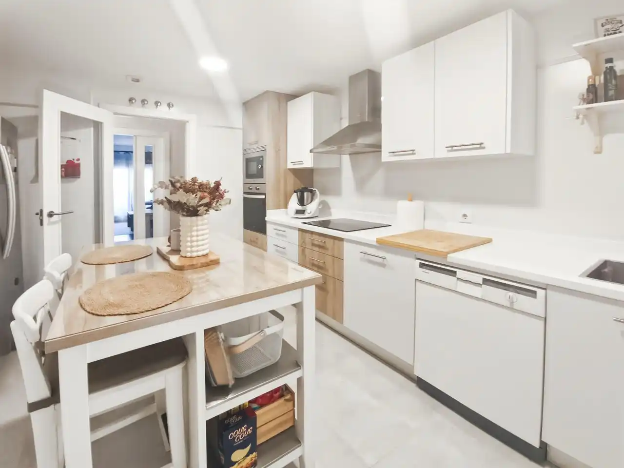 Cocina de Piso en venta en Rivas-Vaciamadrid con Calefacción, Terraza y Trastero