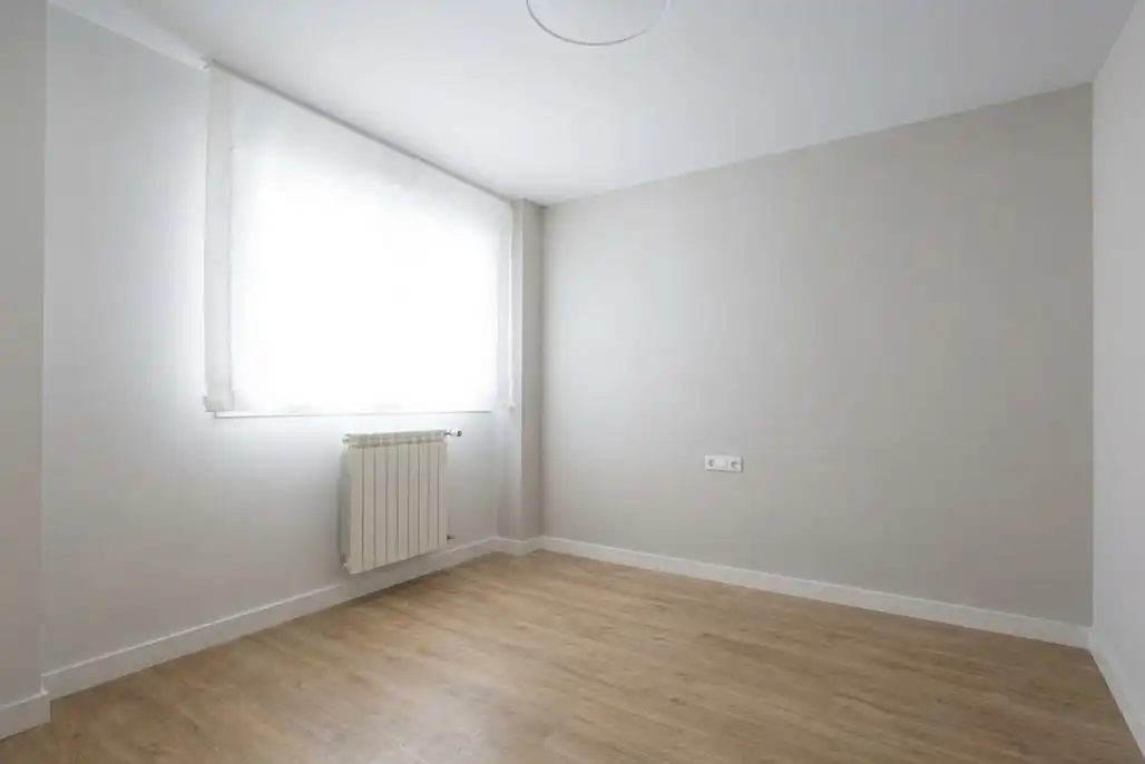 Habitación de Piso en venta en Adurtza
