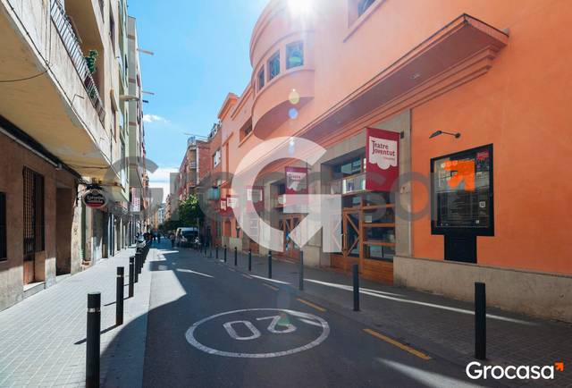 Piso en Venta en CL GOYA DE en La Torrassa