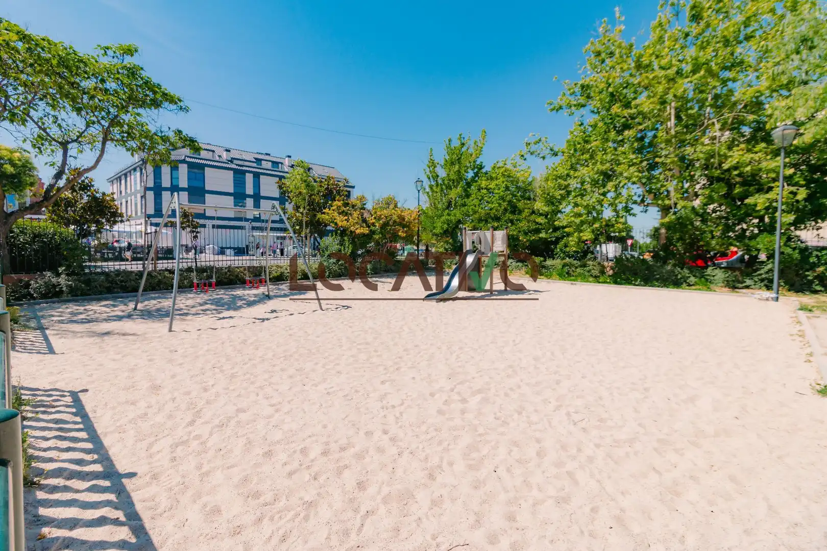 Vista exterior de Dúplex en venta en Villanueva del Pardillo con Aire acondicionado, Calefacción y Trastero