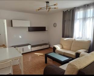 Sala d'estar de Pis de lloguer en San Fernando amb Moblat, Forn i Rentadora