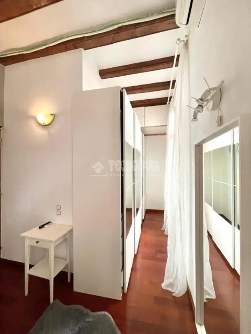 Flat for sale in Barcelona  with Balcony