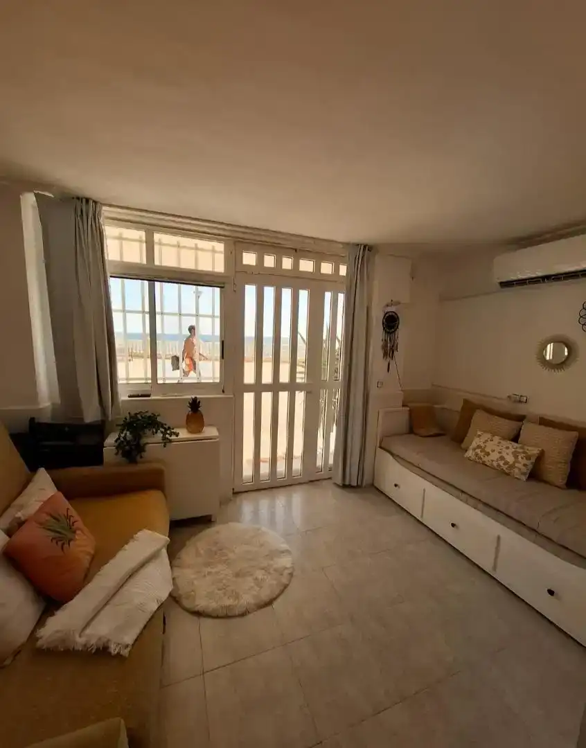 Living room of Study for rent in Alicante / Alacant  with Air Conditioner