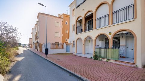 Foto 4 von Haus oder Chalet zum Verkauf in Urbano Aregui, Playa de los Náufragos, Torrevieja