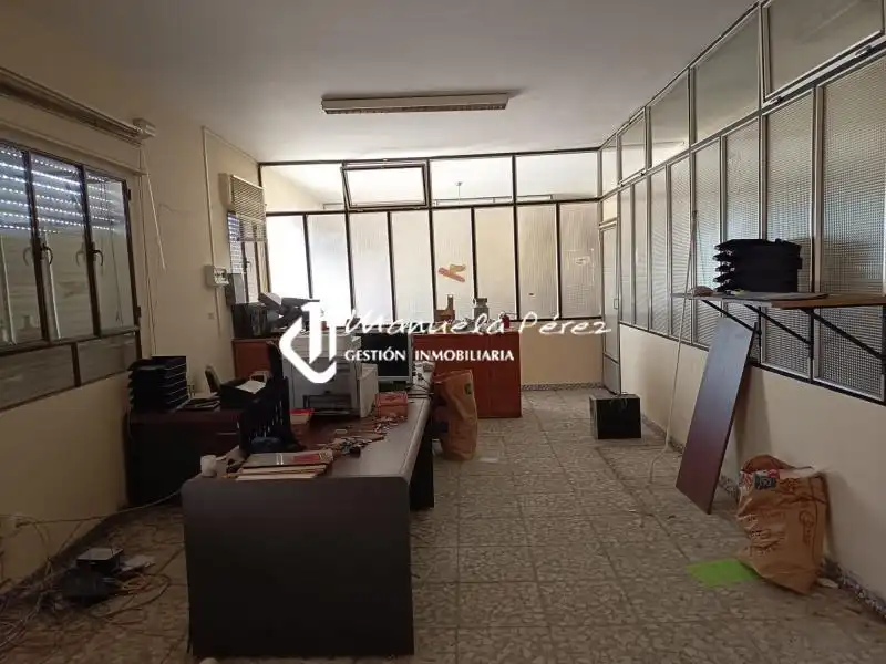 Nave industrial en venta en Navalmoral de la Mata