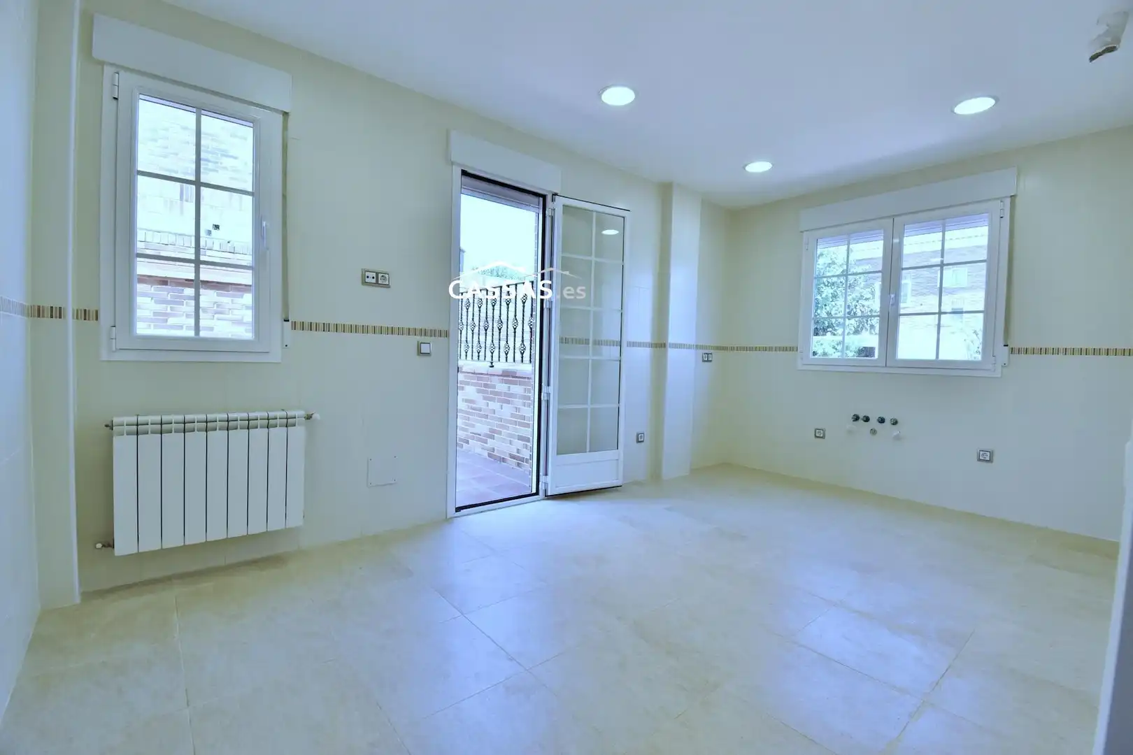 Casa adosada en venda en Torrejón de Ardoz amb Aire condicionat, Calefacció i Parquet
