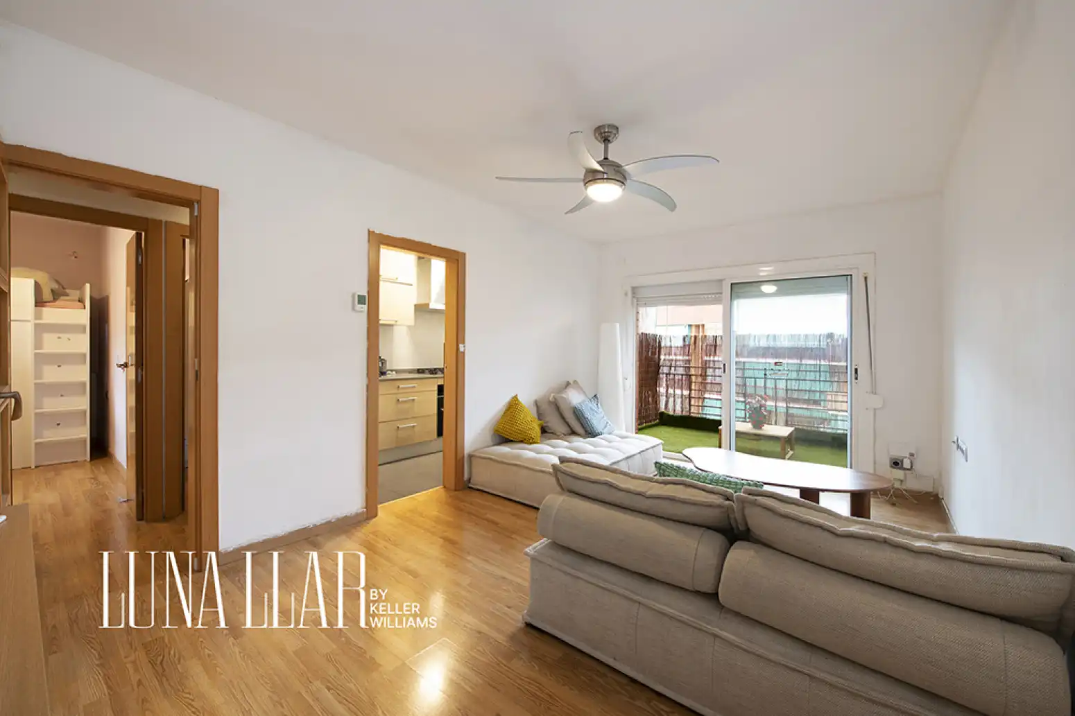 Sala de estar de Piso en venta en Gavà con Balcón