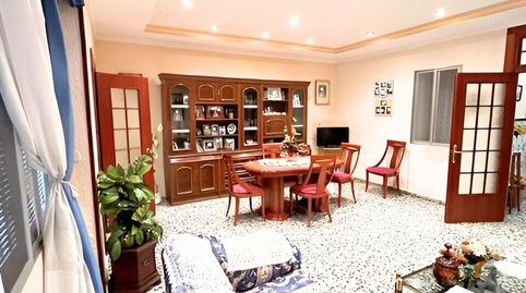 Amplia vivienda en Burjassot con doble terraza, garaje y trastero, imatge 2