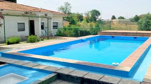Photo 2 of Houses for sale in Calle Zaragoza, Colmenar de Oreja, Madrid