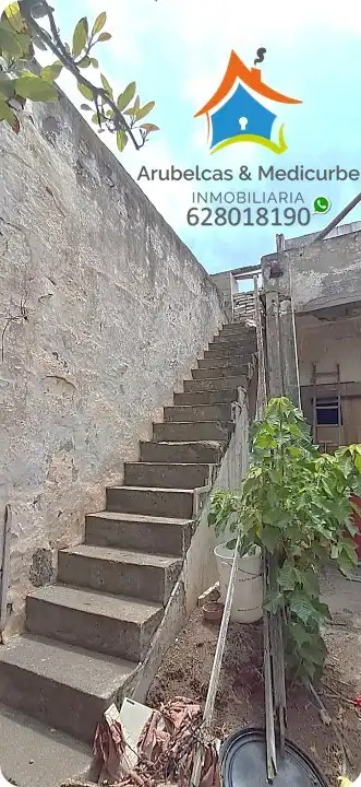 Casa o xalet en venda en Arucas amb Jardí privat, Terrassa i Alarma