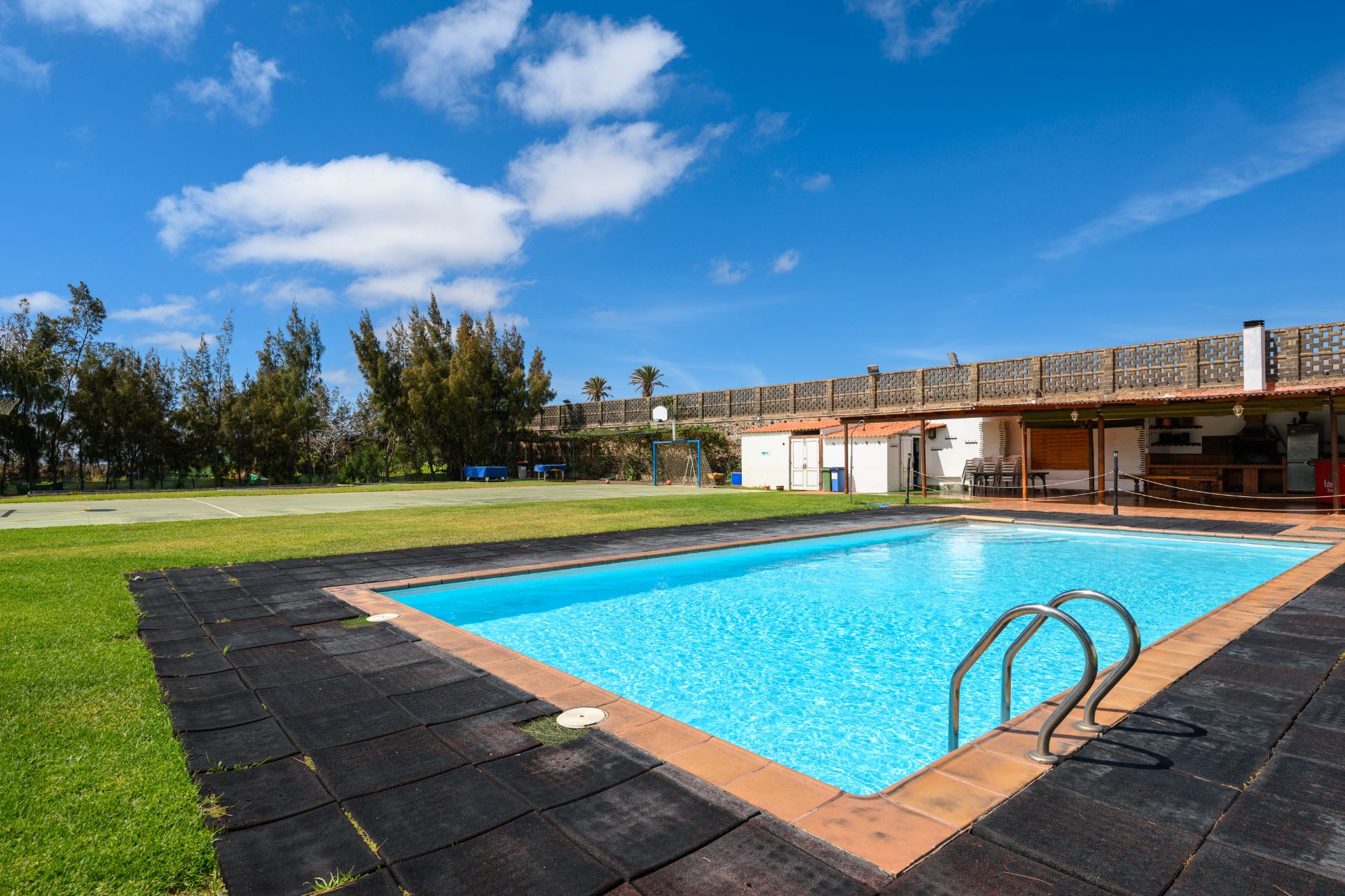 Piscina de Casa o xalet en venda en Telde amb Jardí privat, Terrassa i Piscina