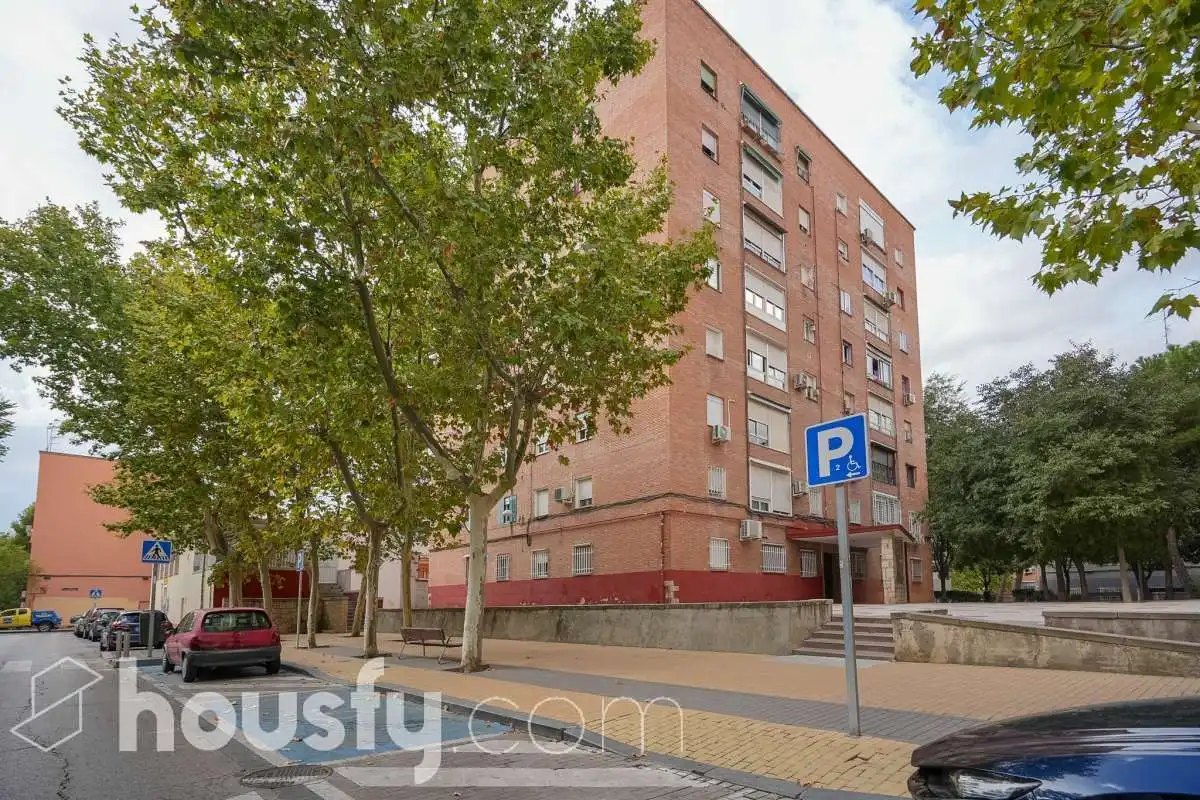 Piso con ascensor en venta en Calle la Chulapona ., imagen 27