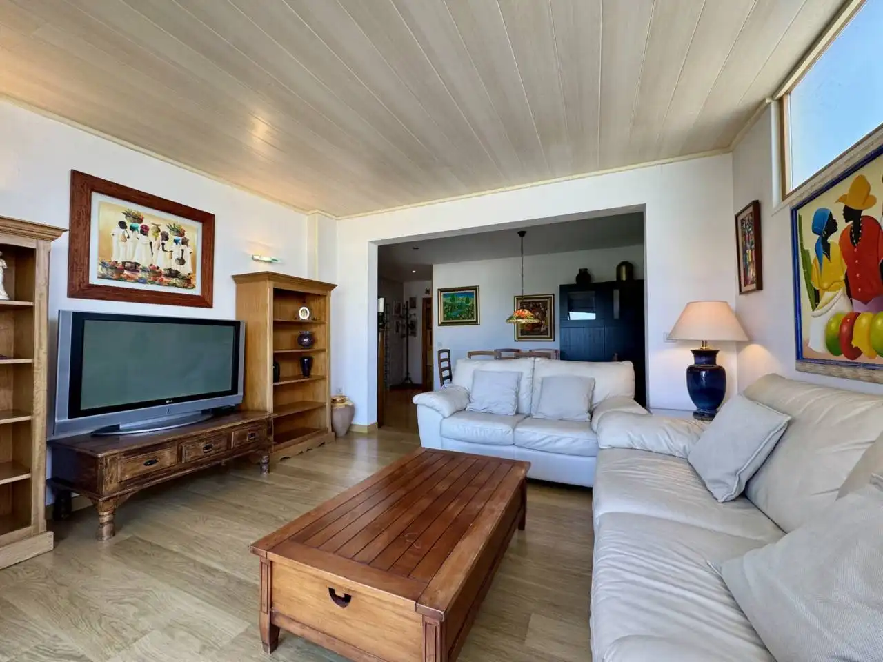 Living room of Flat for rent in  Palma de Mallorca  with Air Conditioner, Heating and Parquet flooring