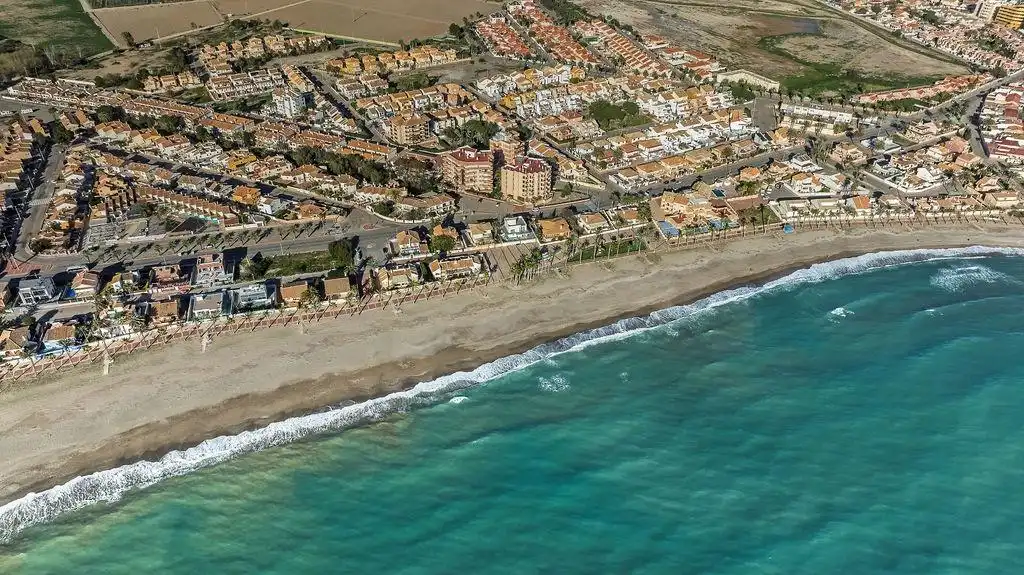 Vista exterior de Casa o xalet en venda en Mazarrón amb Calefacció, Terrassa i Piscina