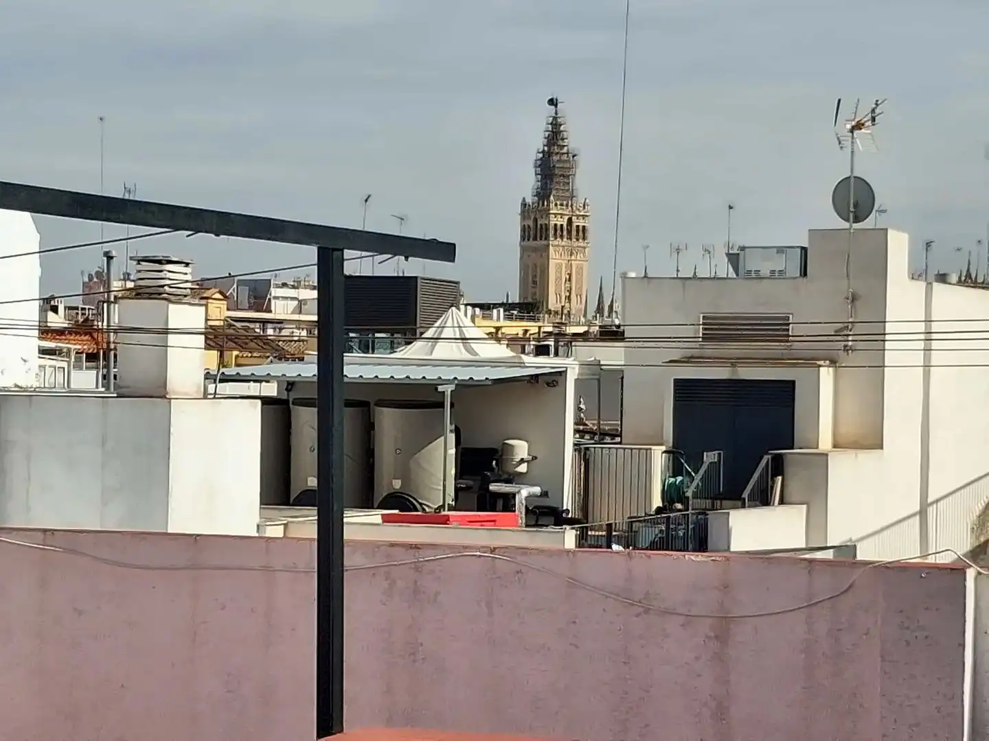 Vista exterior de Piso de alquiler en Casco Antiguo