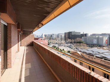 Wohnung mit Balkon zur Miete in N/A
