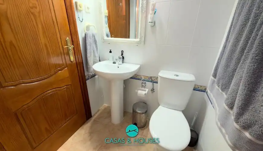 Bathroom of Detached homes for sale in La Manga del Mar Menor  with Air Conditioner, Heating and Private garden