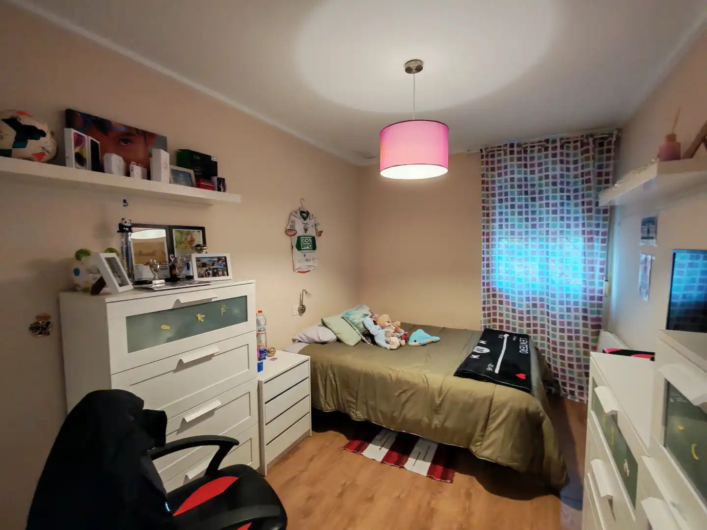 Schlafzimmer von Einfamilien-Reihenhaus zum Verkauf in Elche / Elx mit Klimaanlage, Privatgarten und Terrasse