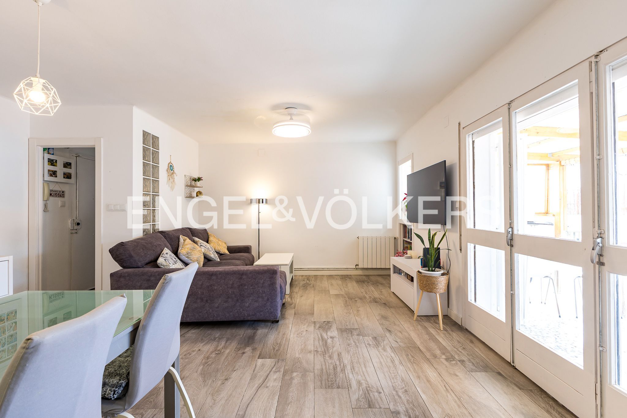 Living room of Flat for sale in Mataró  with Air Conditioner, Heating and Terrace