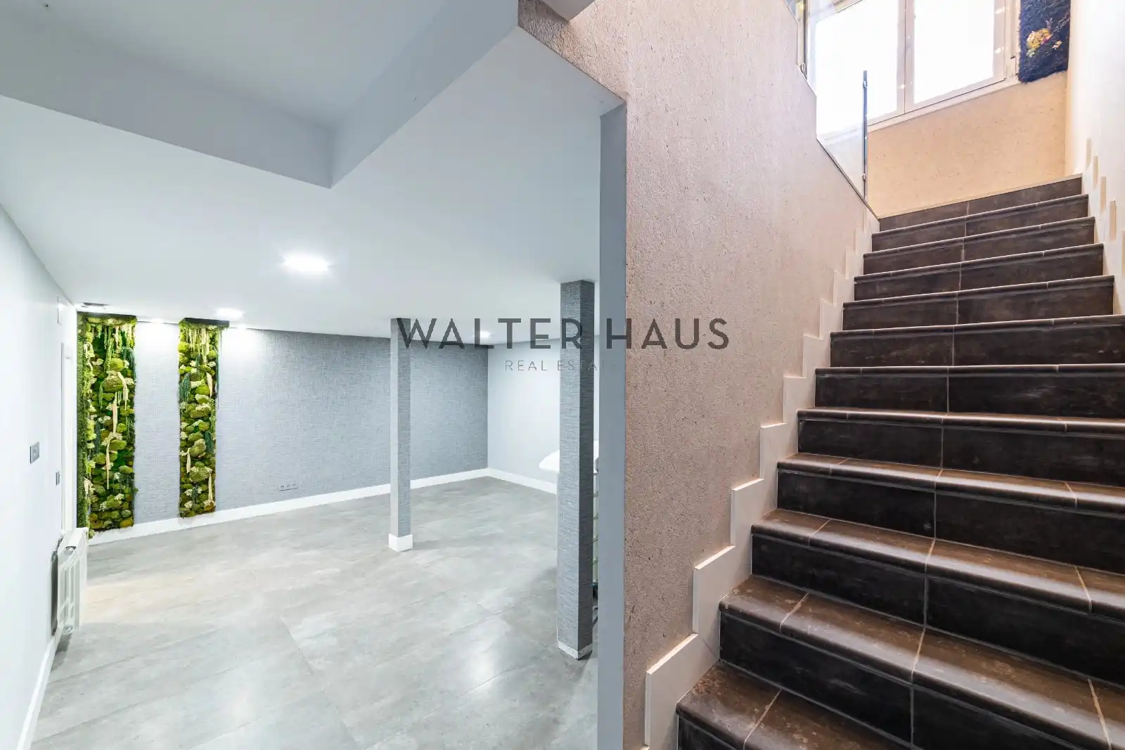 Dúplex en venta en Madrid con Calefacción, Horno y Lavadora