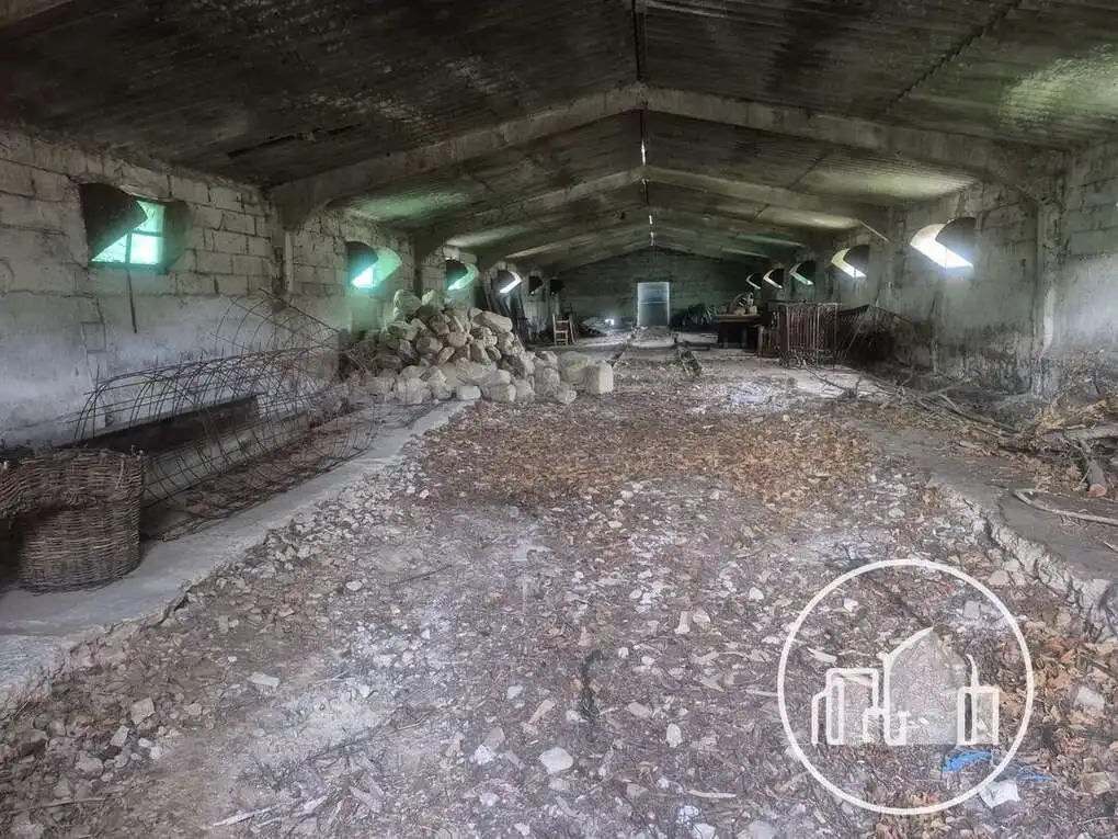 Nave industrial en venta en Valle de Tobalina