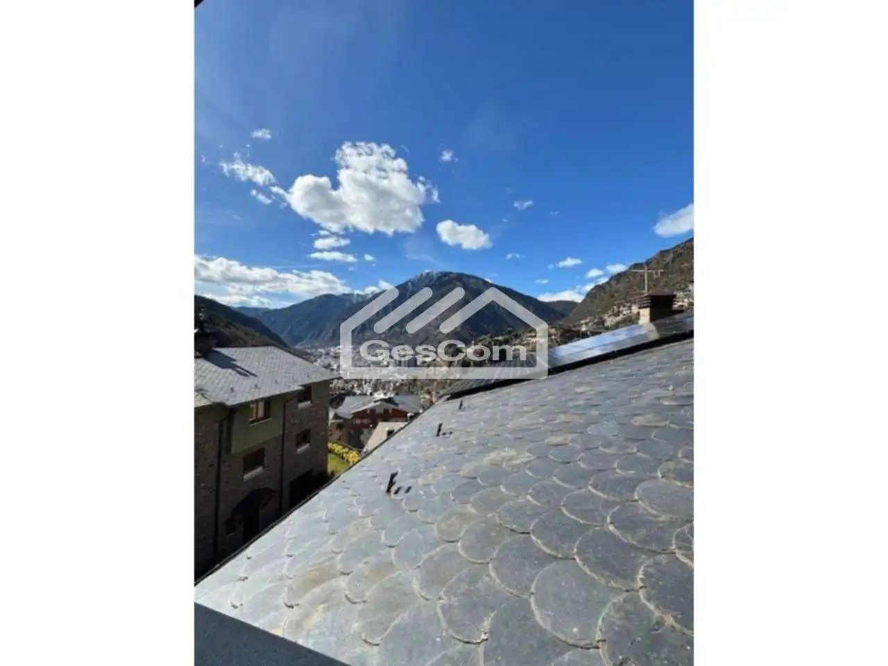Terraza de Casa adosada en venta en Escaldes – Engordany con Calefacción y Jardín privado