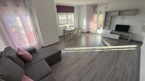 Foto 2 de Piso de alquiler en Avenida Granada, Belén - San Roque, Jaén Capital