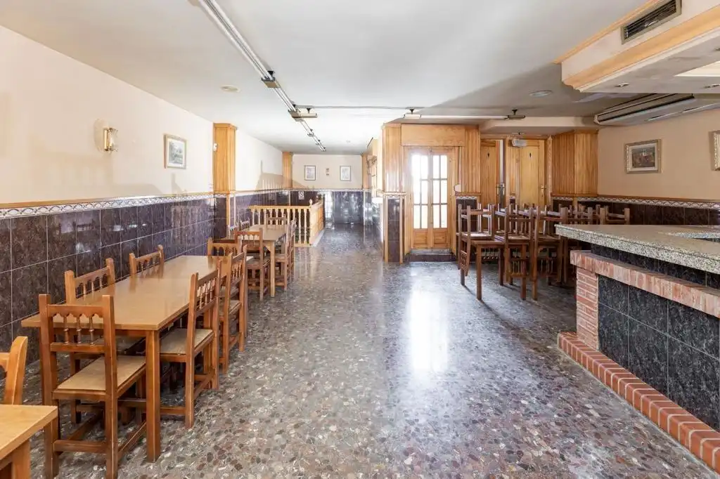 Casa o xalet en venda en Alhendín amb Terrassa i Balcó