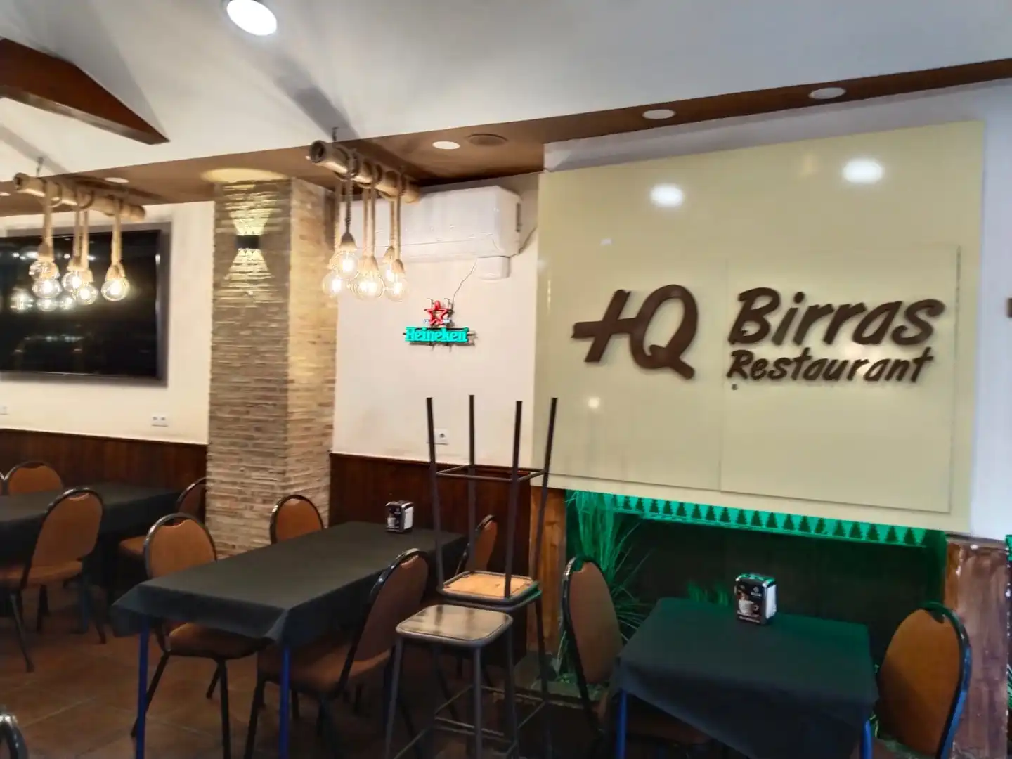 Business premises for sale in Casc Urbà, imagen 3