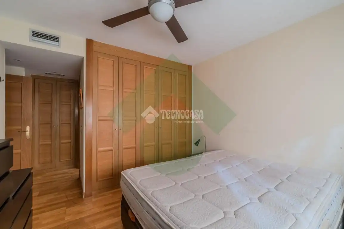 Bedroom of Flat for sale in Madrid  with Air Conditioner, Heating and Terrace